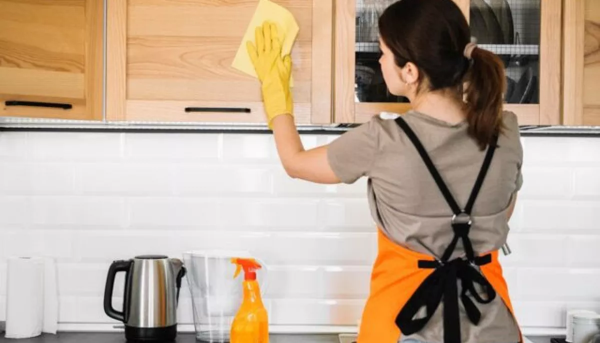 Майстерність у прибиранні: секрети професіоналів для бездоганної квартири