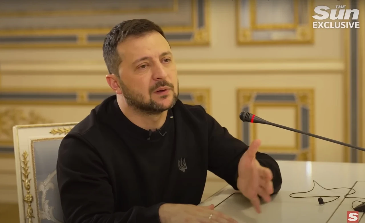 Глобальна війна, &laquo;Майдан-3&raquo; та участь військових у політиці: Зеленський дав інтерв&rsquo;ю британському The Sun