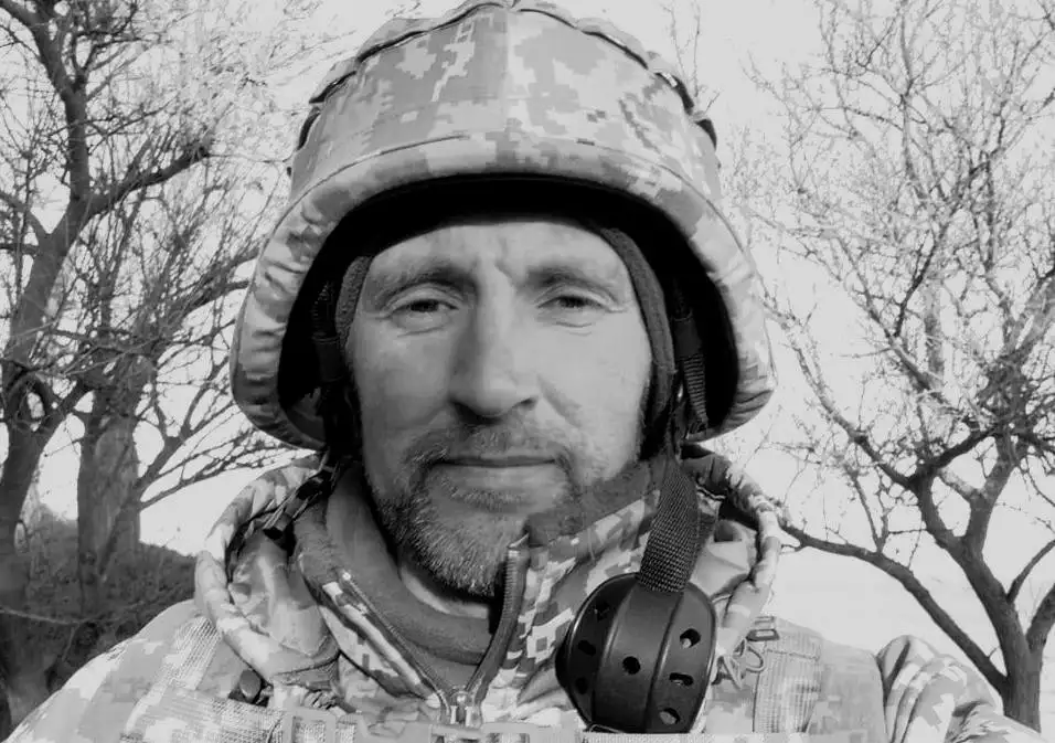 На війні загинув письменник, автор книги-щоденника &laquo;Я, Фокс і окупація&raquo; та активіст Олександр Меньшов