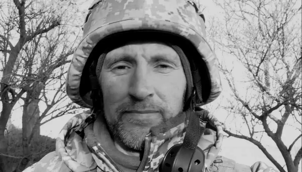 На війні загинув письменник, автор книги-щоденника &laquo;Я, Фокс і окупація&raquo; та активіст Олександр Меньшов