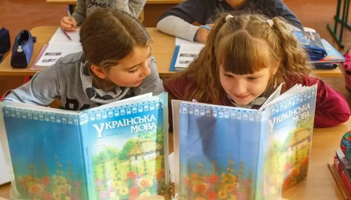 &laquo;Євроінтеграційний&raquo; законопроєкт про права нацменшин: зміни в освіті, які він пропонує