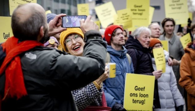 Нідерландські журналісти страйкували через невдоволення колективним договором: новини не виходили годину