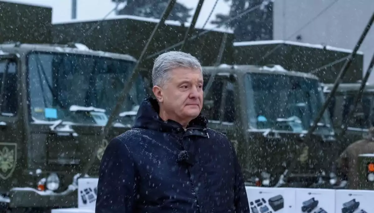Порошенка не випустили за кордон, оскільки він планував зустріч з Орбаном, &mdash; NV