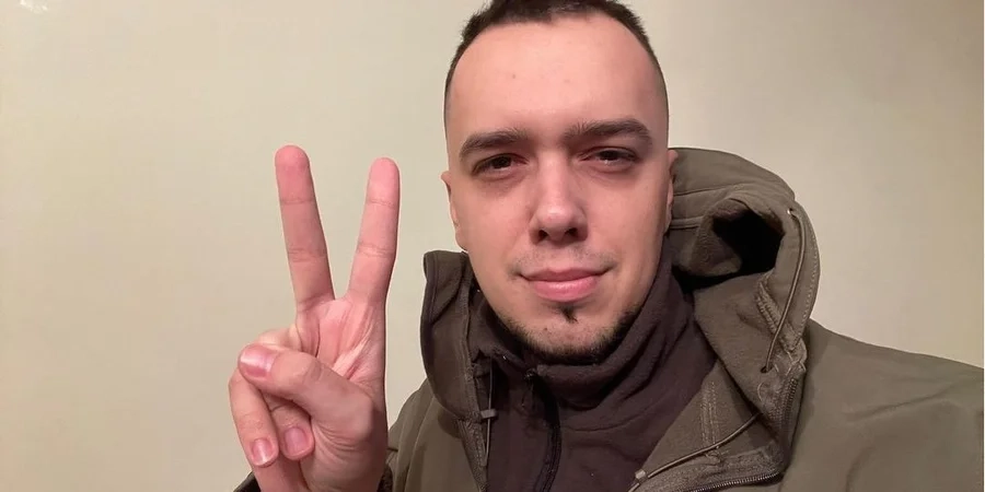 ЗМІ: Блогер Мирослав Олешко міг виїхати за кордон з підробленими документами за понад 10 тисяч доларів