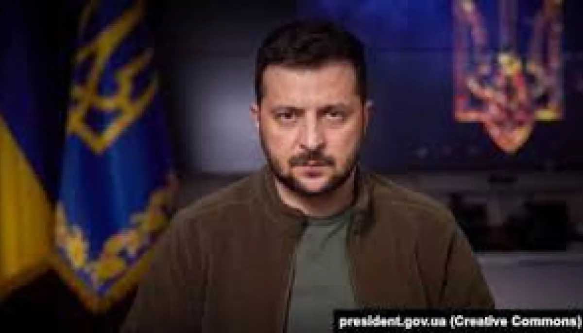Володимир Зеленський в останню мить скасував онлайн-брифінг для сенаторів США. Причина наразі невідома