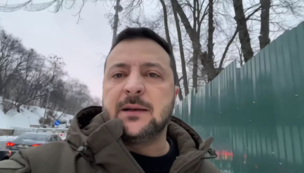 Президент та військове командування привітали воїнів з Днем Збройних сил (ВІДЕО)