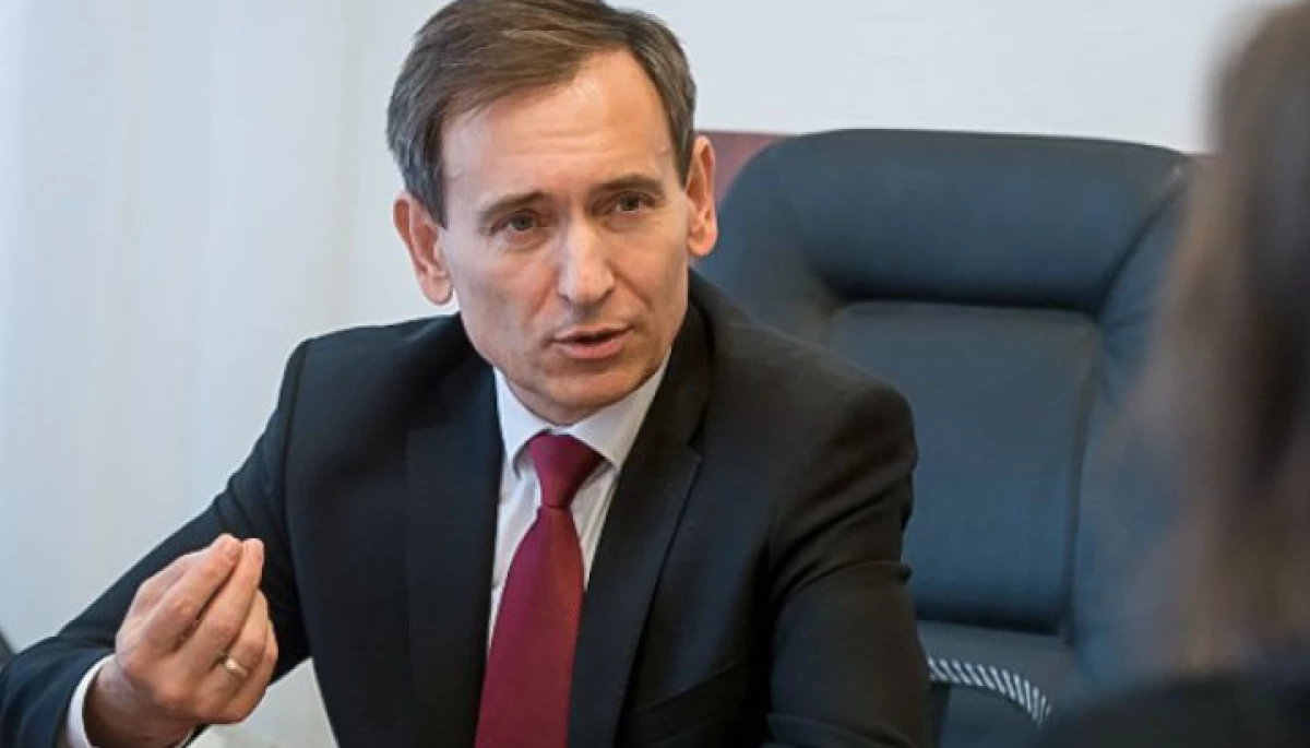 Зеленський звільнив Федора Веніславського з посади представника президента у парламенті
