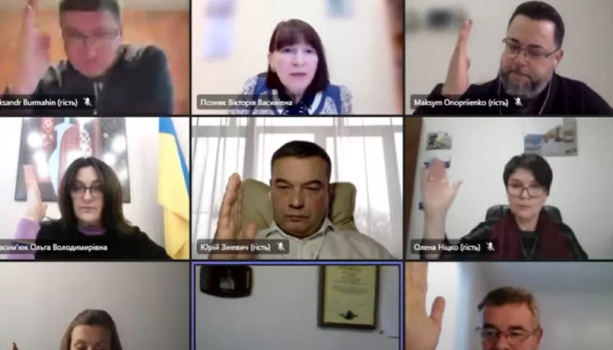 Нацрада обирала переможців у конкурсі на регіональне радіо. Частоту в Києві отримало «Радіо «М», а у Львові — «Релакс»