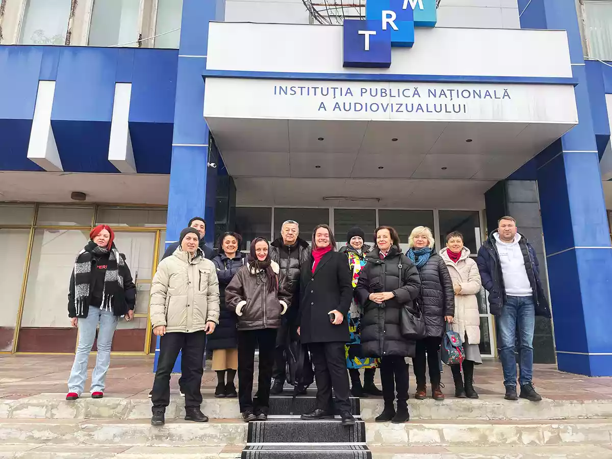Вам добре, у вас демократія