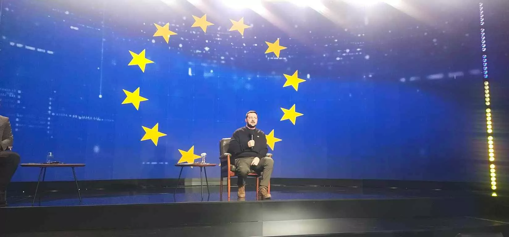 Зеленський на пресконференції різко відповідав на запитання деяких журналістів і заявив, що він «не тряпка»