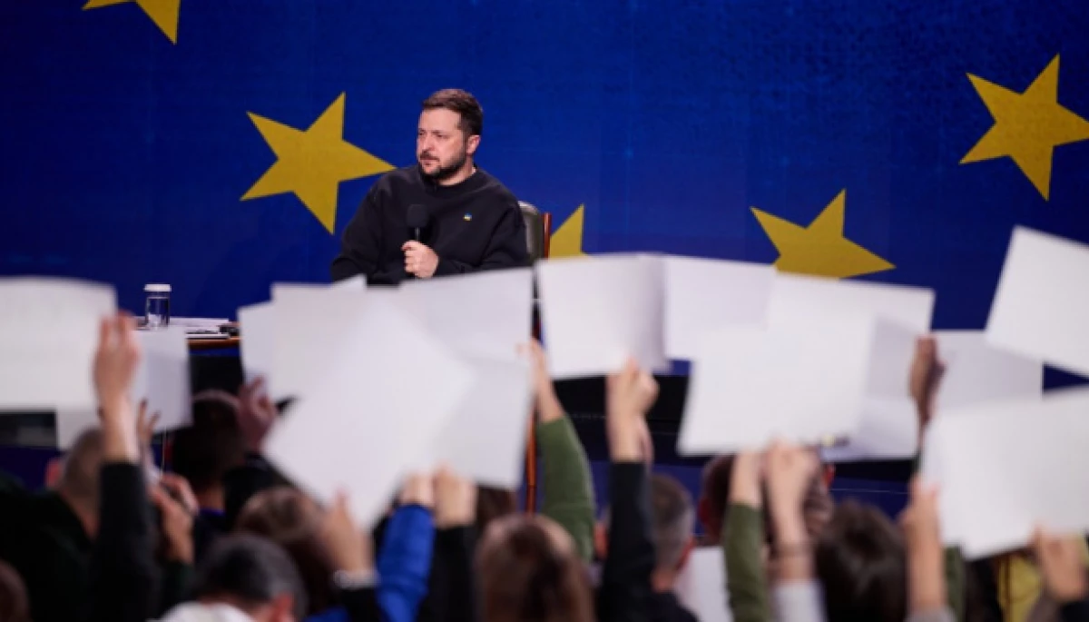 32 медіа поставили запитання Зеленському на пресконференції. Прориву у відносинах не сталося