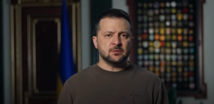 Зеленський заявив, що влада підготувала зміни в доступі журналістів до фронту