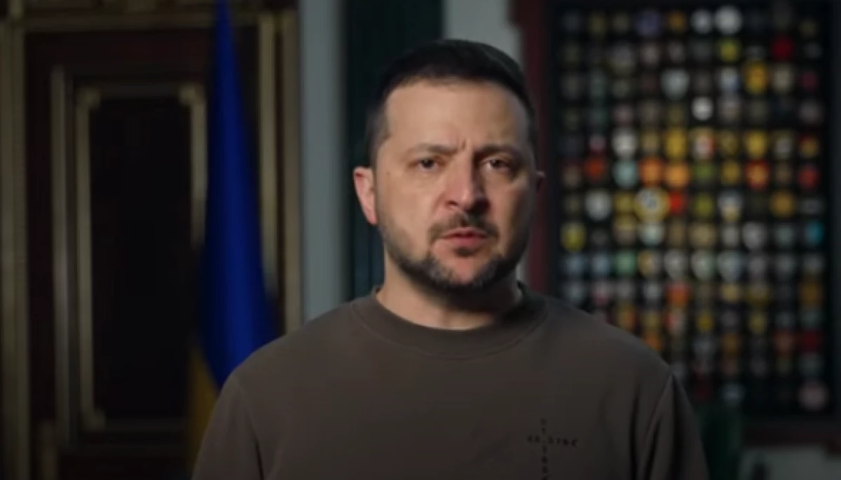 Зеленський заявив, що влада підготувала зміни в доступі журналістів до фронту