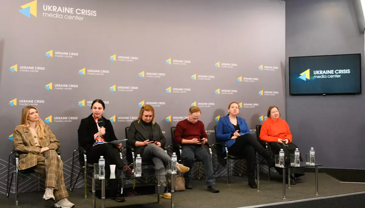 &laquo;Єдині новини&raquo;, &laquo;телего-марафон&raquo;, &laquo;закрита&raquo; Рада: експерти &mdash; про виклики для медіа та інформаційної політики у 2024-му