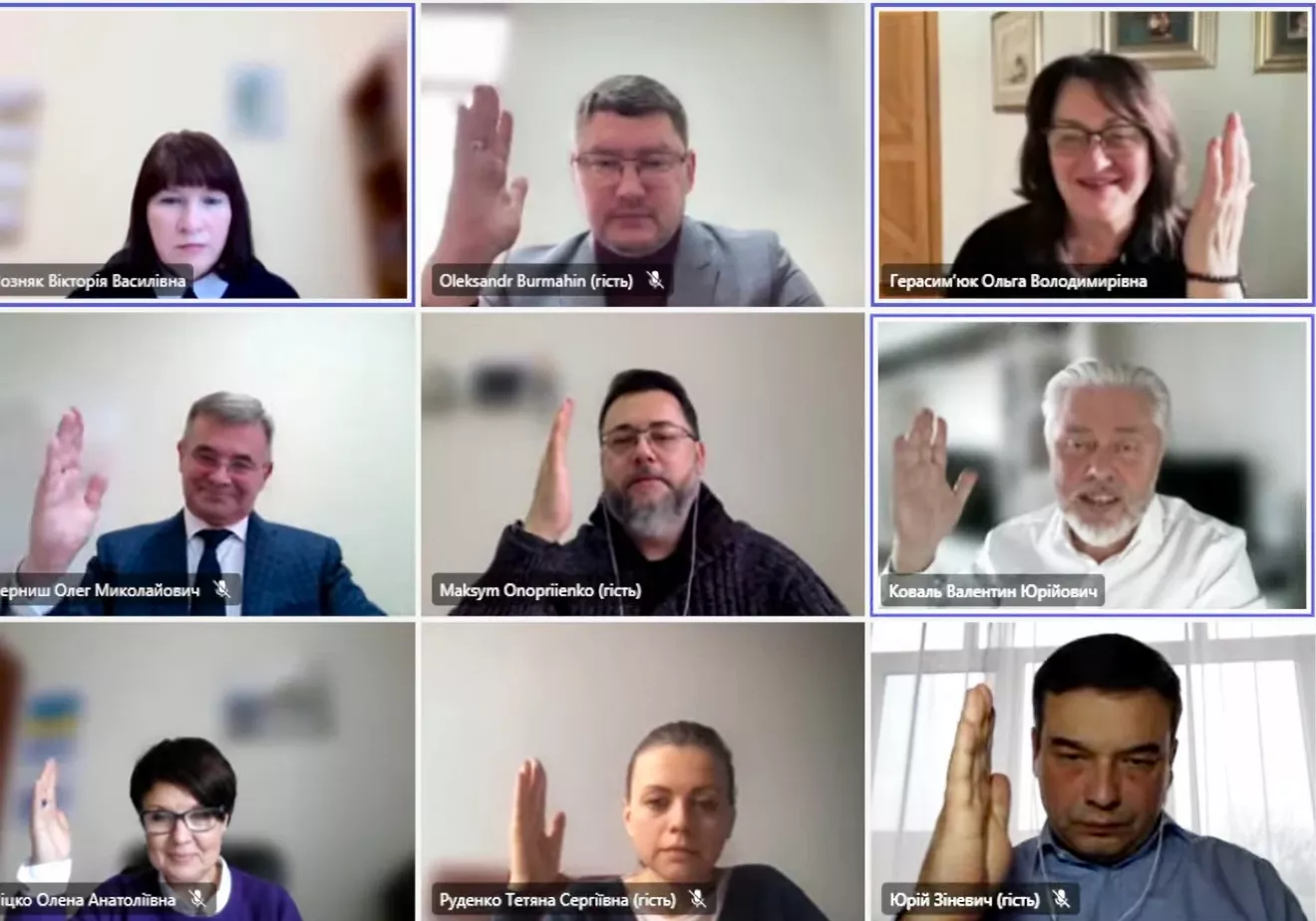 Нацрада зареєструвала два місцевих канали, три онлайн-медіа, 25 друкованих медіа та одного провайдера