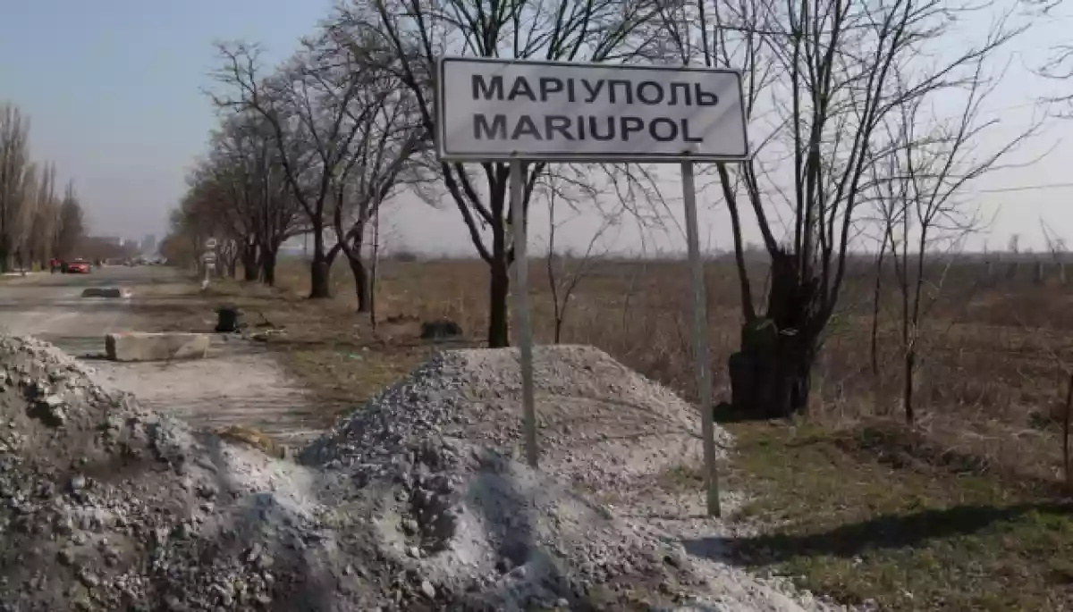 Назад в СРСР: Окупанти відроджують у Маріуполі «комсомол»