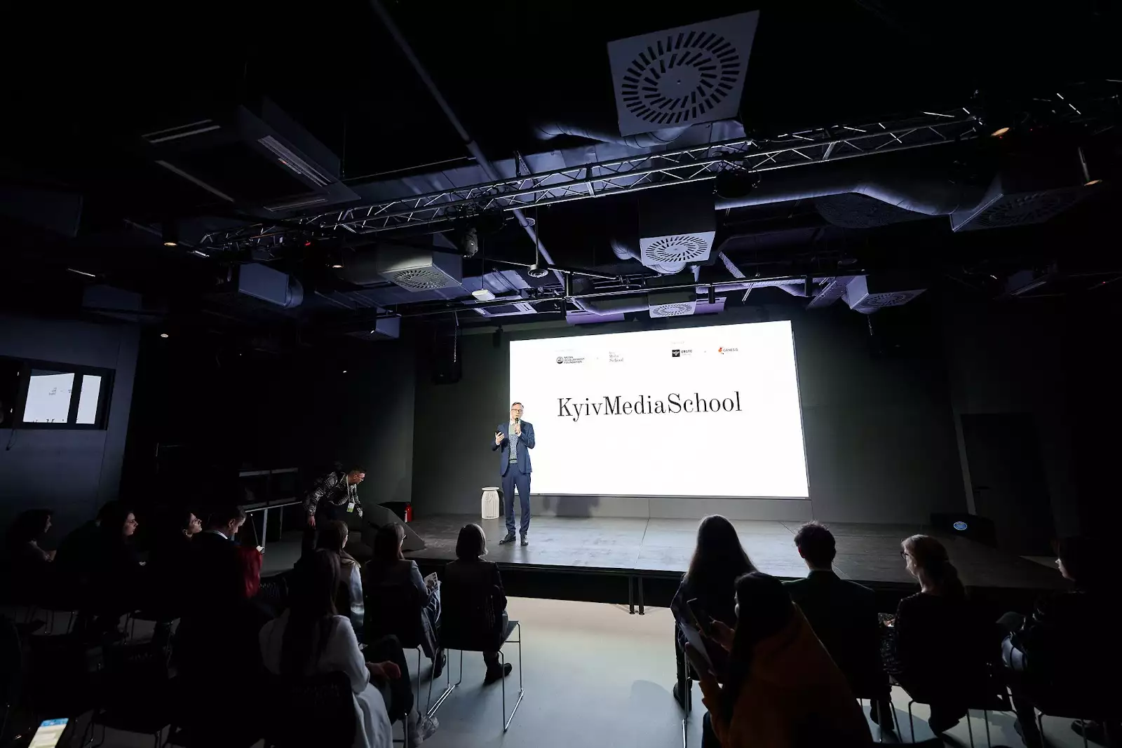 В Україні з’явилась нова освітня ініціатива — Kyiv Media School