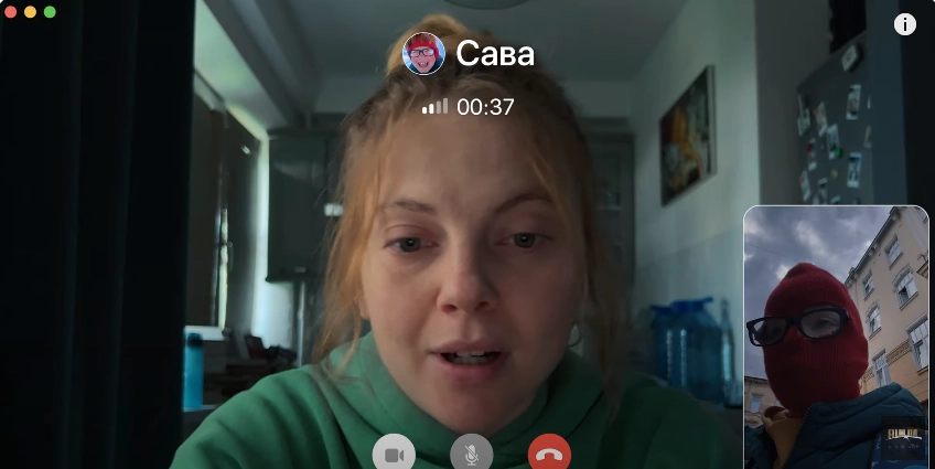 Художній фільм Єви Стрельнікової «Лишайся онлайн» вийде у прокат 28 березня. Дивіться офіційний трейлер