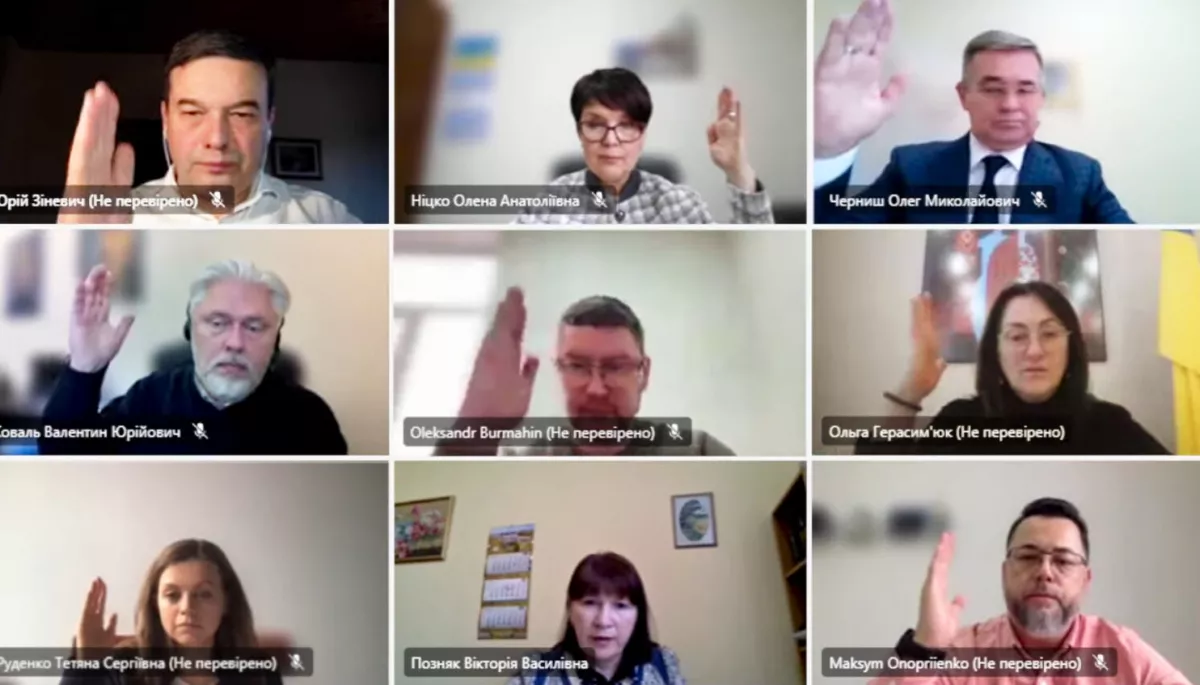 Нацрада продовжила на 10 років ліцензії телеканалам &laquo;Перший&raquo; та &laquo;Суспільне Донбас&raquo;