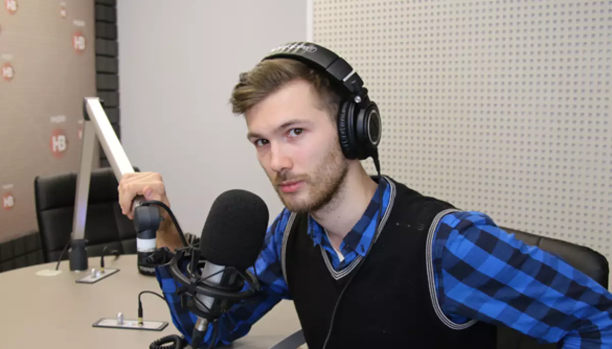 Журналіст і ведучий Богдан Амосов завершив роботу на «Радіо NV»