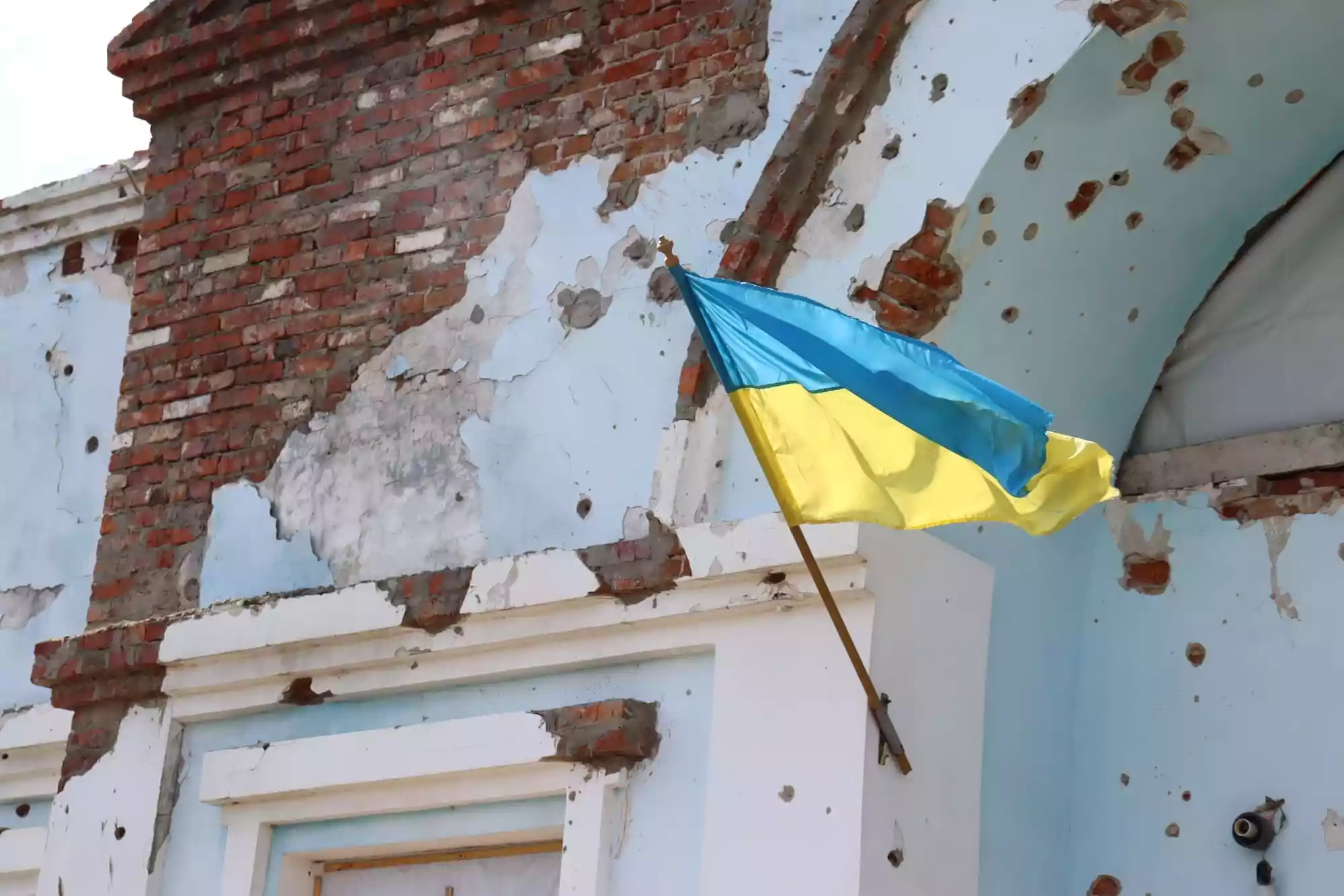 «Жінки в медіа» дослідили, з якими складнощами стикаються журналісти під час висвітлення теми відновлення
