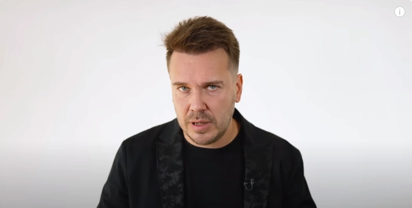 Суд у Москві заочно арештував журналіста Михайла Зигаря