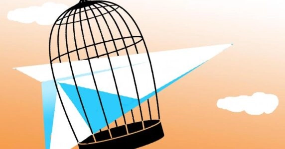 Засновник Telegram подає тюремний знак: дайджест пропаганди за 17 квітня