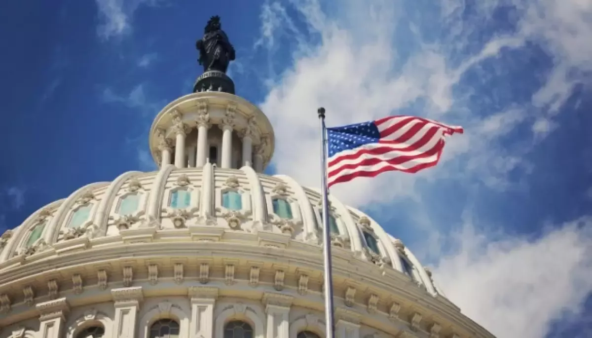 Сенат США підтримав виділення $61 мільярда допомоги Україні. Тепер підпис за Байденом