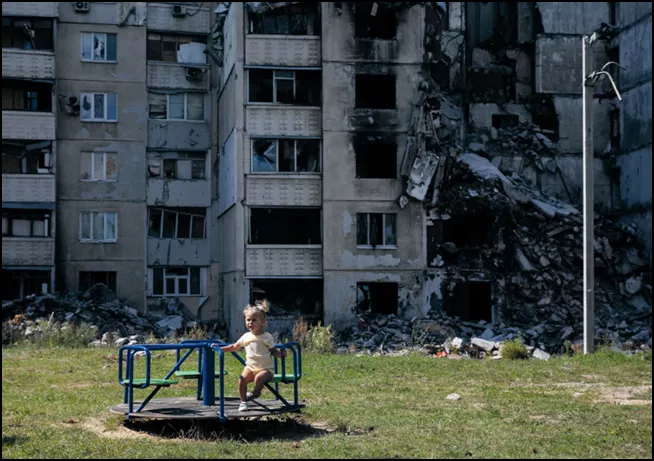 25 квітня  &mdash;  презентація книги &laquo;Living the War: Children during the Russian war against Ukraine&raquo;