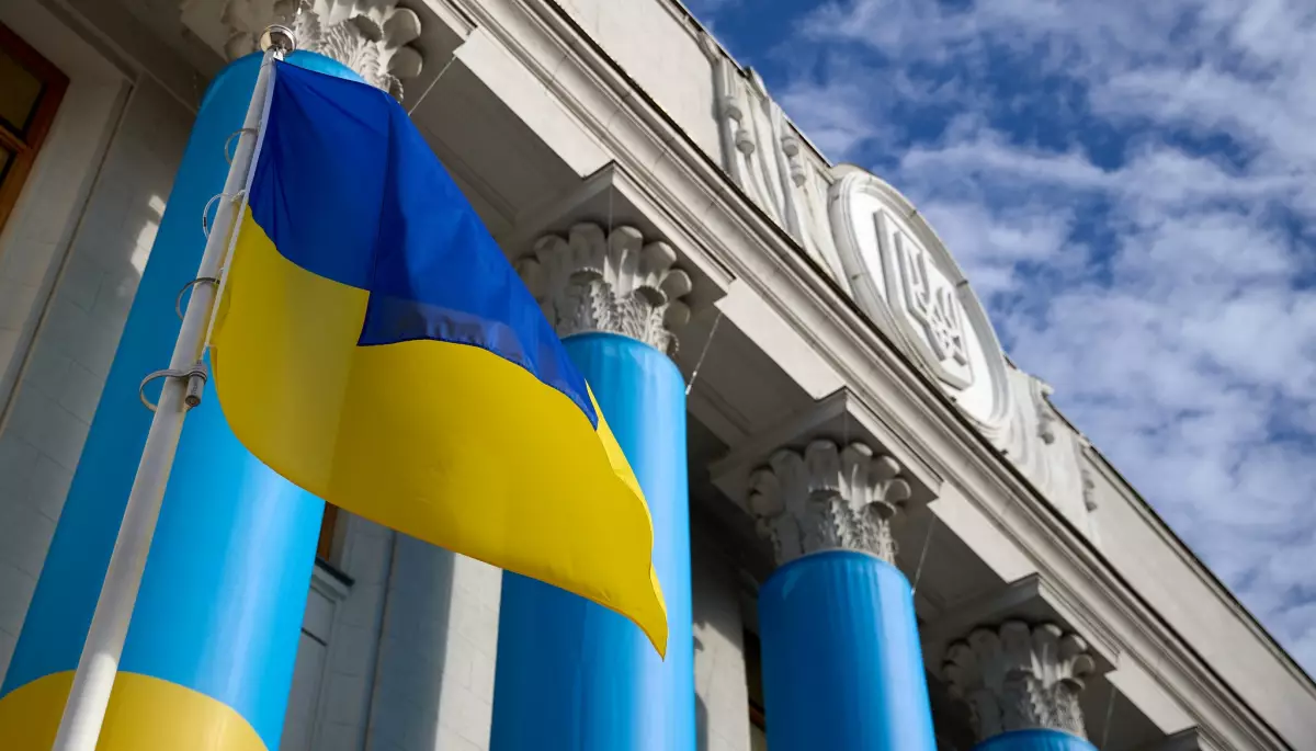 Раніше я думала, що у Верховну Раду потрапляють найрозумніші, найчесніші громадяни України