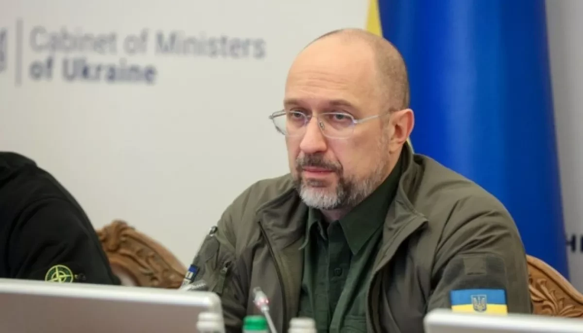 Шмигаль відповів на петицію з вимогою призупинити надання російським військовополоненим права на дзвінки рідним