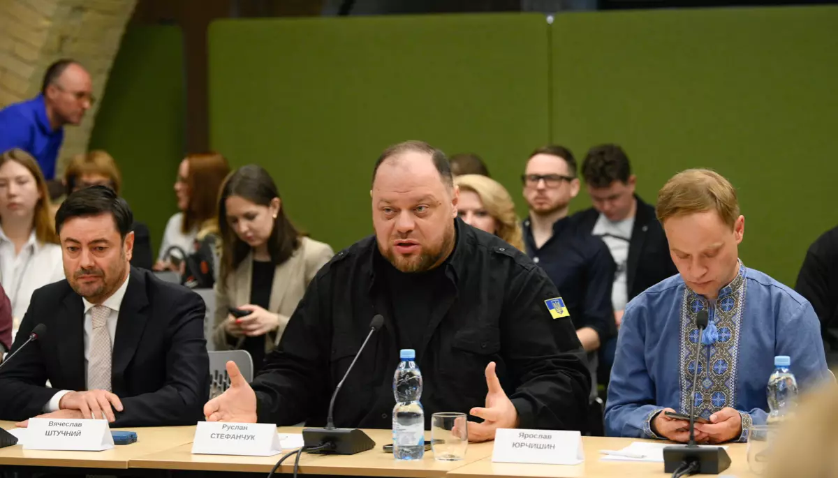 Голова ВР Руслан Стефанчук закликав медійників створити пул парламентських журналістів