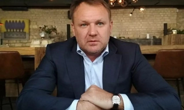Правоохоронці затримали Віталія Кропачова, власника каналу Ukrainе World News та «Ера Продакшн»