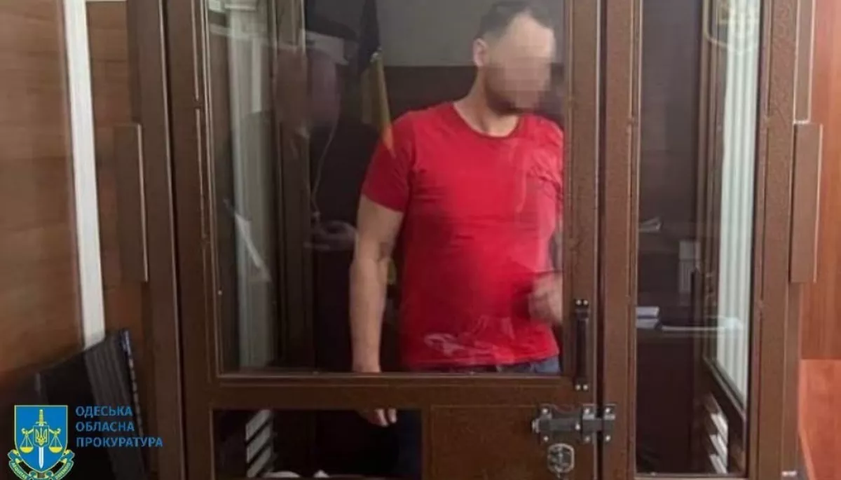 В Одесі затримали ворожого навідника на телевежу, який прикривався посвідченням журналіста