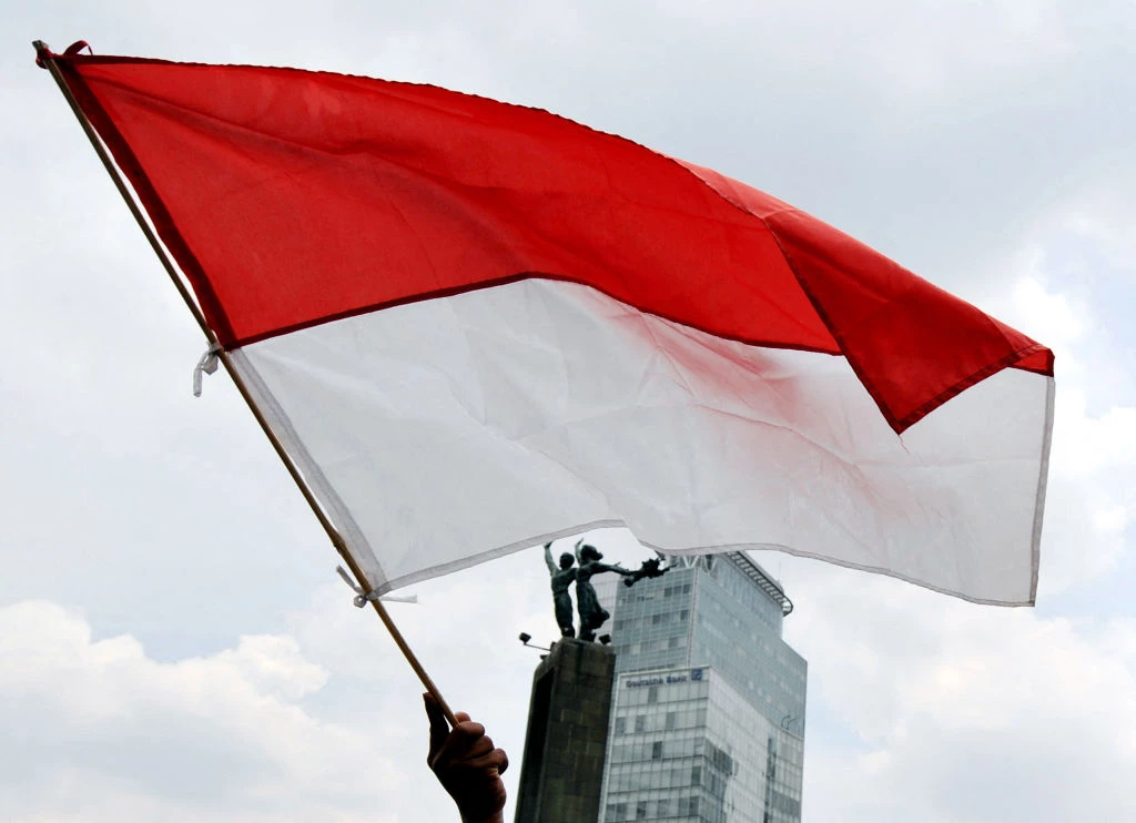 Парламент Індонезії планує заборонити журналістські розслідування та ЛГБТ-контент в країні