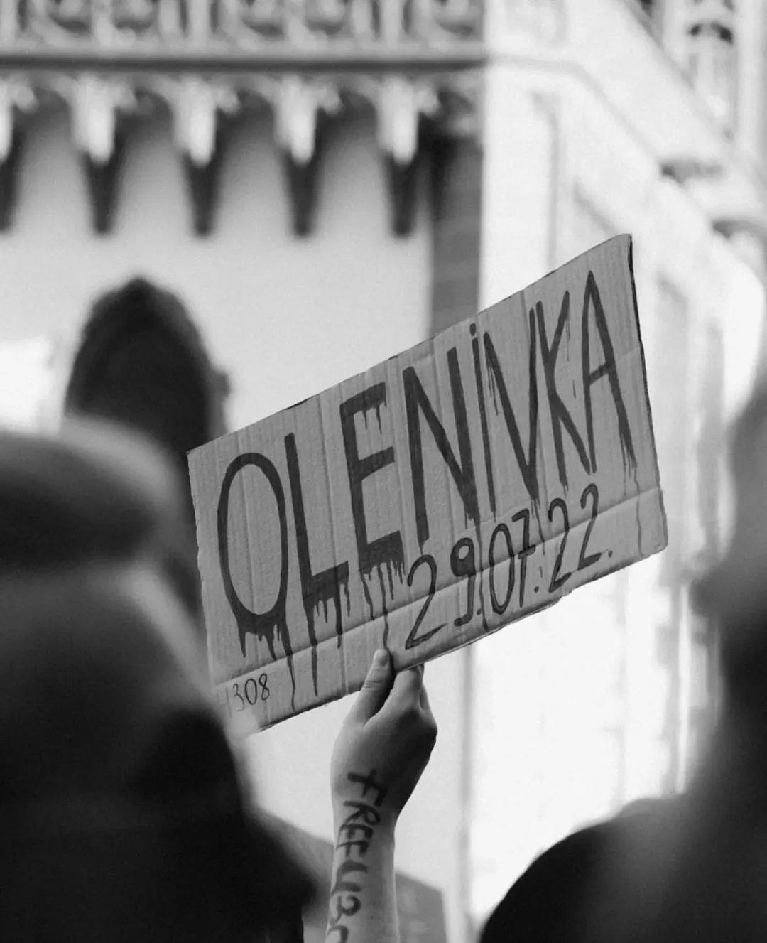Сім’ї полонених закликають обміняти Шуфрича, митрополита Павла, священників УПЦ МП на українських захисників
