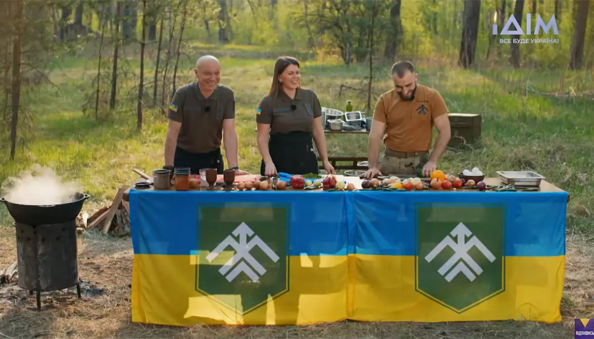 «Хартійна кухня» на каналі «Дім»: їсти можна, але навіщо?