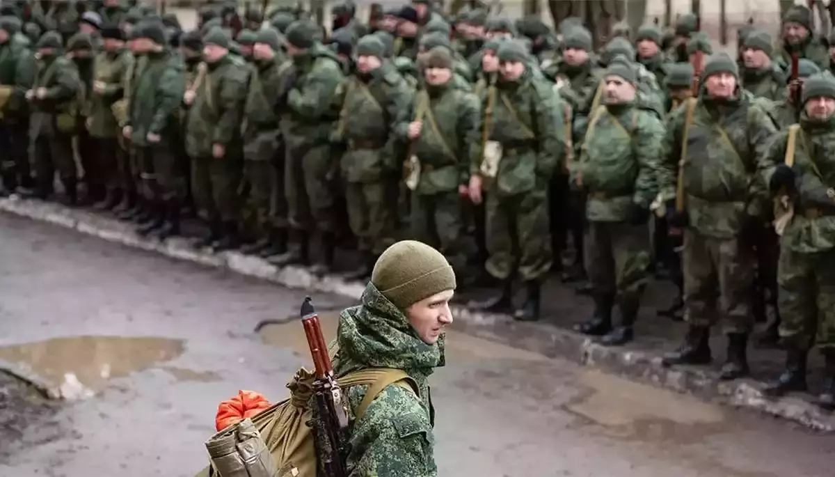 У Росії створили журнал &laquo;Политрук&raquo; для &laquo;агітаторів та пропагандистів&raquo; в армії