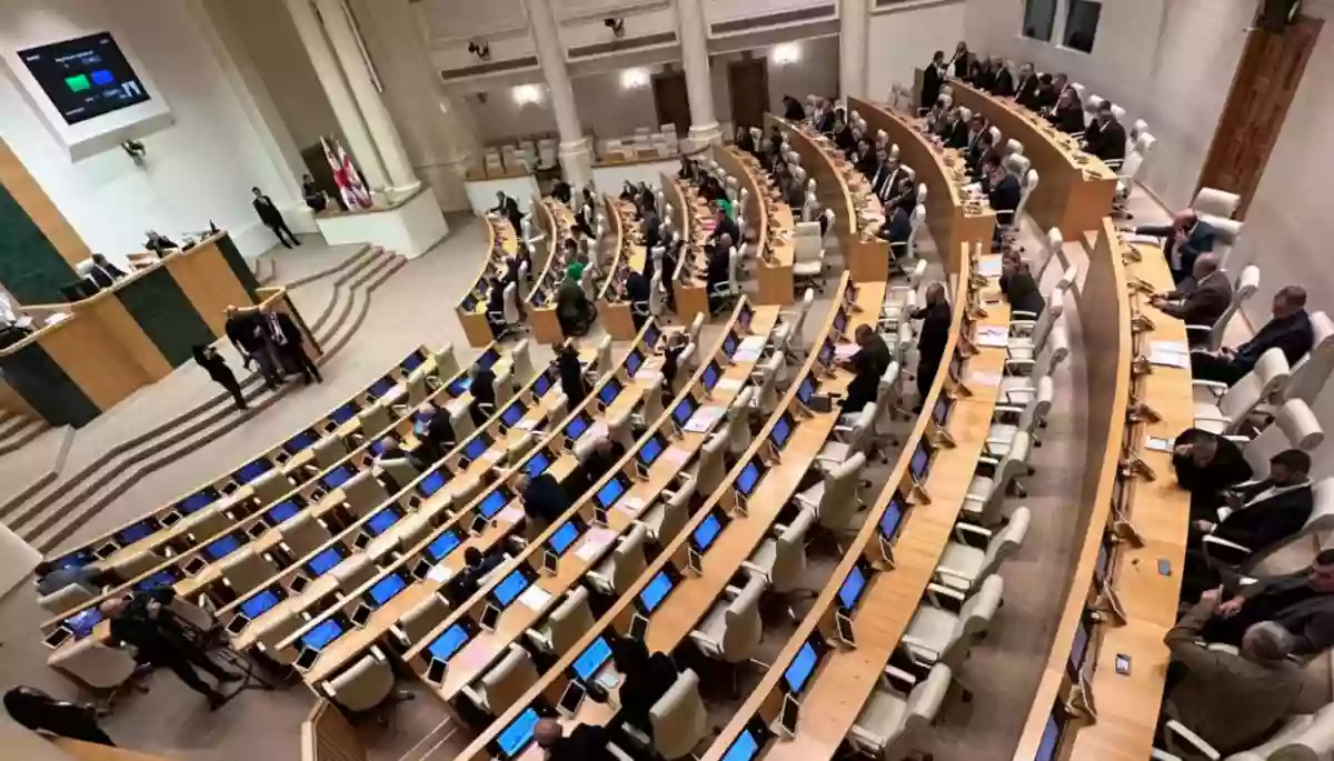 Грузинський парламент подолав вето президентки на закон про «іноагентів»