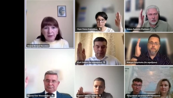 Нацрада зареєструвала 32 онлайн-медіа, канал &laquo;6 соток&raquo; та 70 друкованих видань