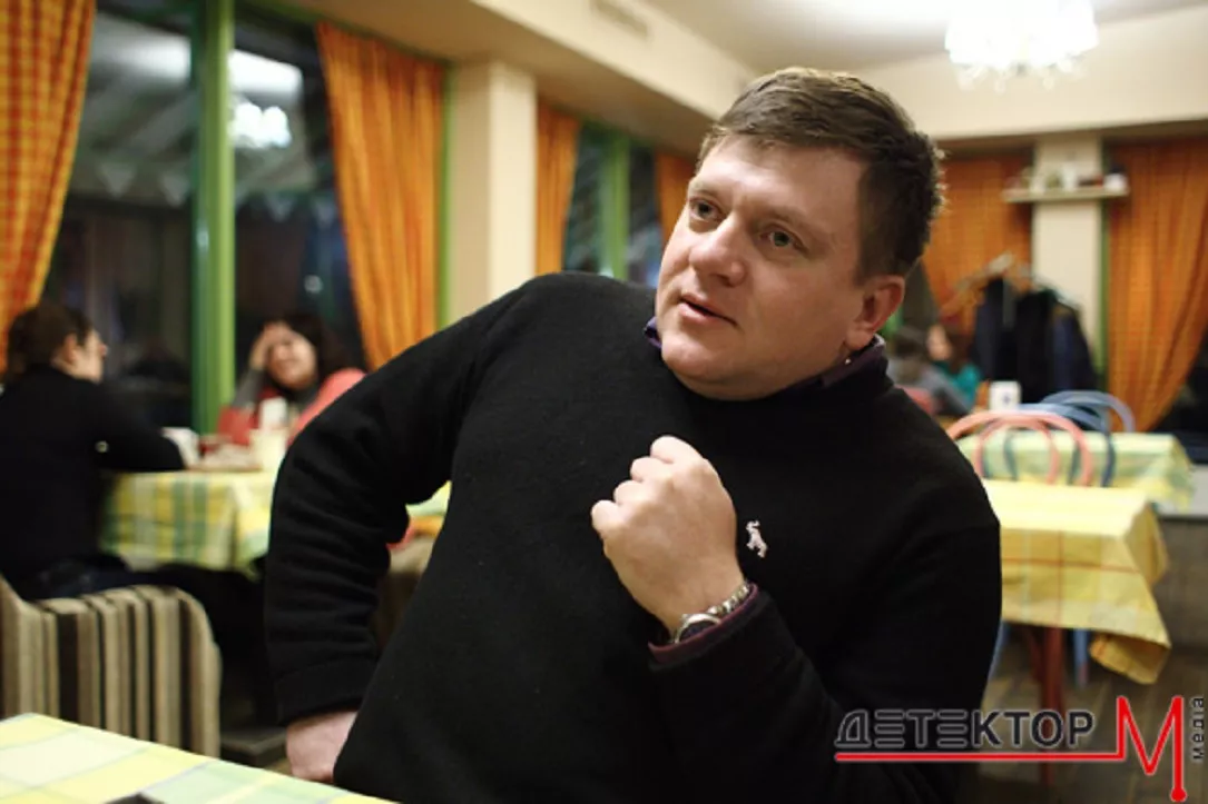 Денис Попович іде з посади головного редактора інтернет-видання &laquo;Апостроф&raquo;