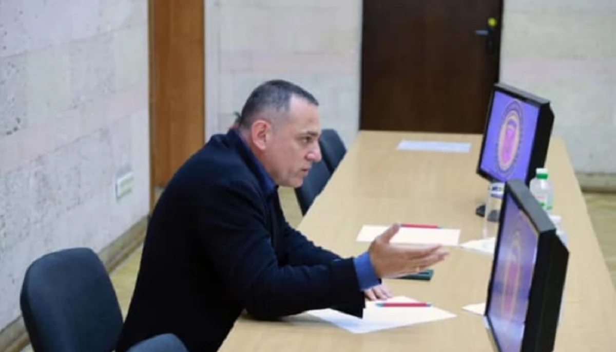 Нардеп Максим Бужанський виступив перед курсантами Військового інституту КНУ імені Т. Шевченка