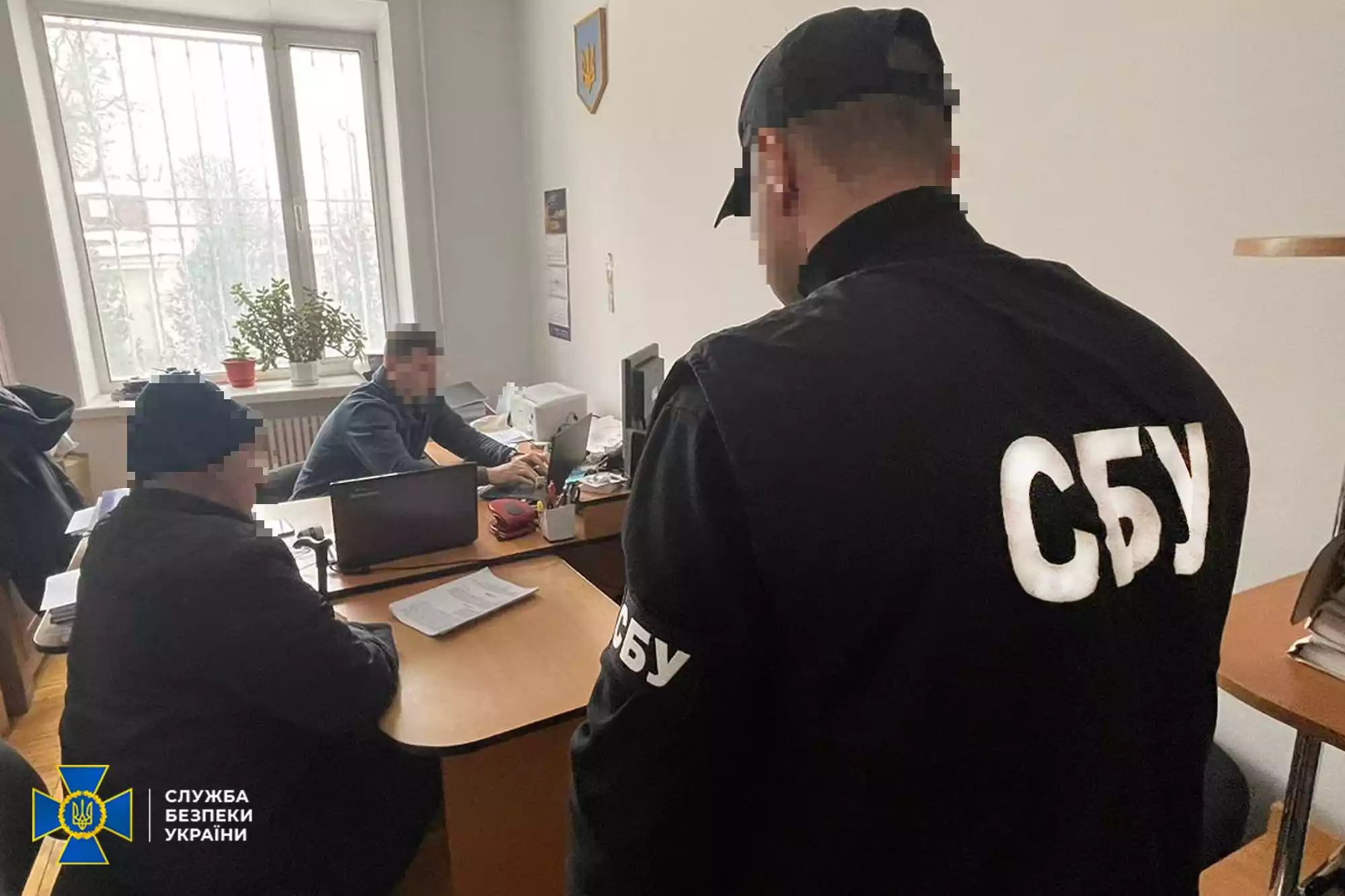 Чоловіка, який у соцмережах закликав &laquo;бомбити українські електростанції&raquo;, засудили до двох років ув'язнення