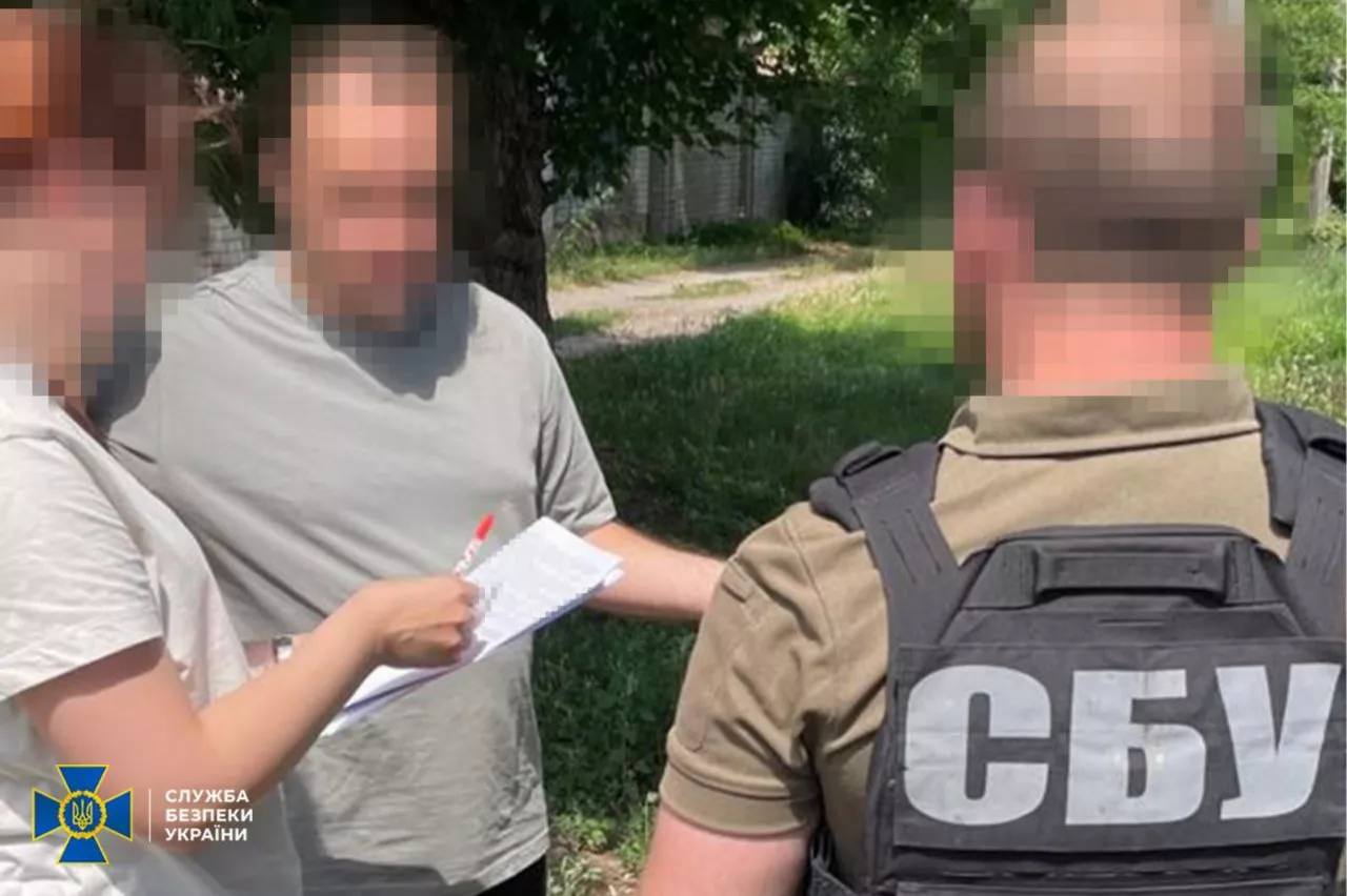 У Дніпрі СБУ затримала блогера, який &laquo;зливав&raquo; геолокації ЗСУ