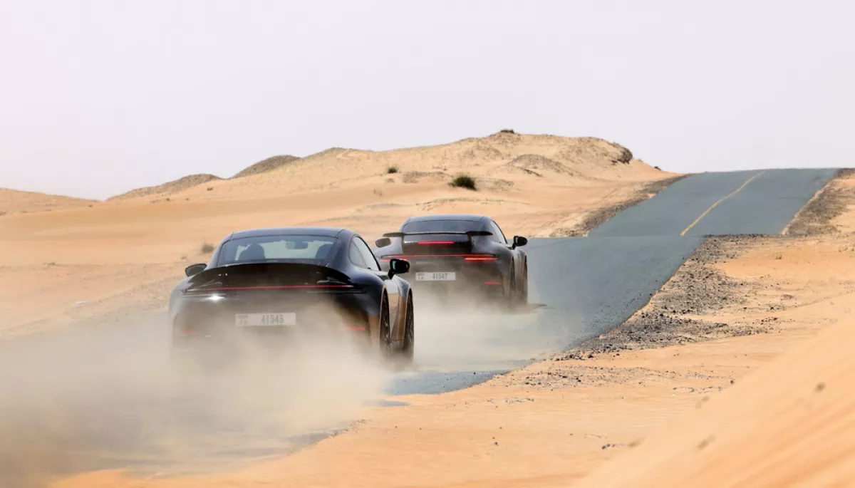 Перший Porsche 911 із гібридним приводом: розпочинається серійне виробництво спорткара