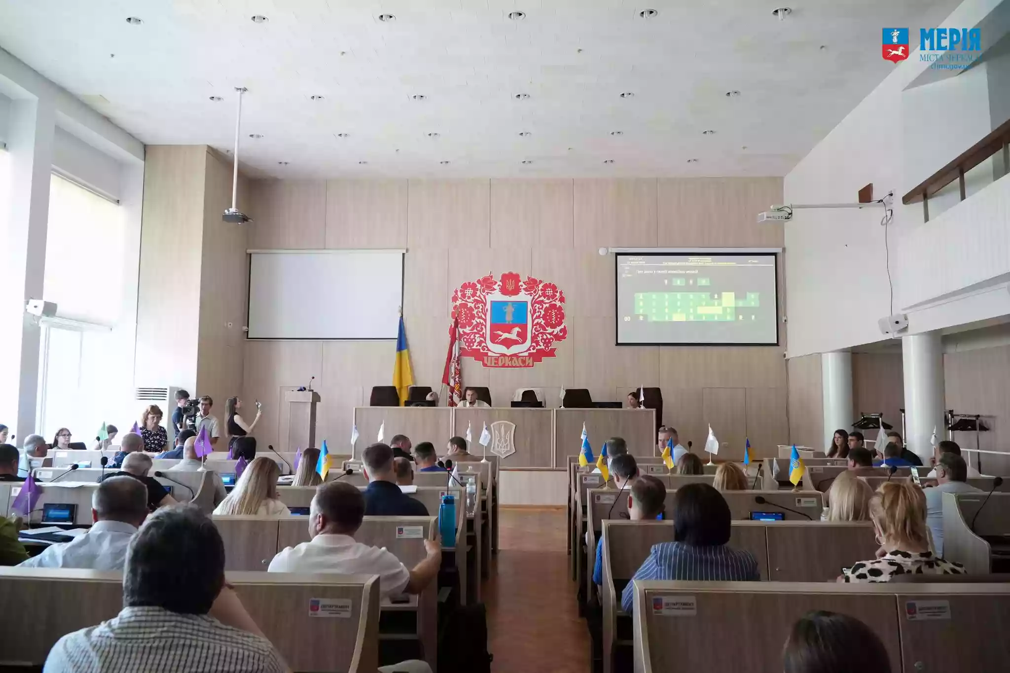 У Черкасах міська рада вирішила не припиняти онлайн-трансляції засідань