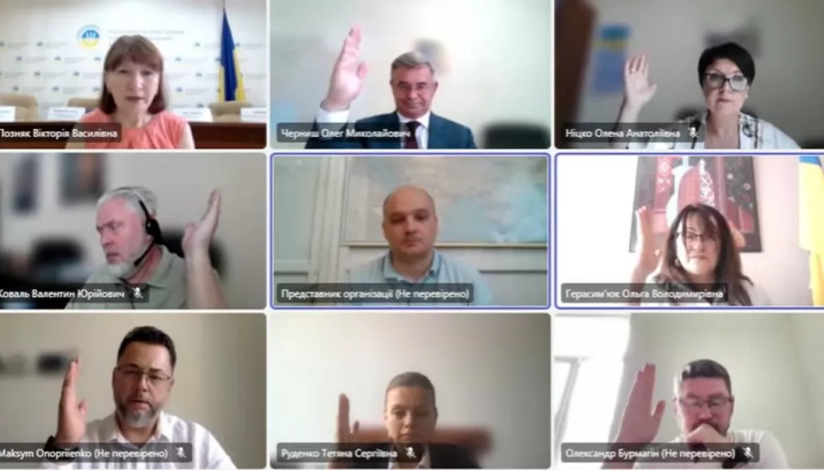 Нацрада закликала медіа тестувати реєстр. Однак паралельно заяви слід подавати в паперовому вигляді