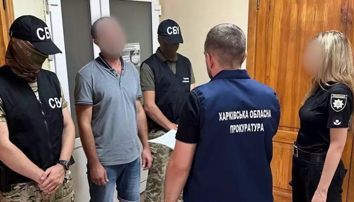 Підозру отримали два мешканці Куп’янщини, які організували трансляцію російських каналів під час окупації