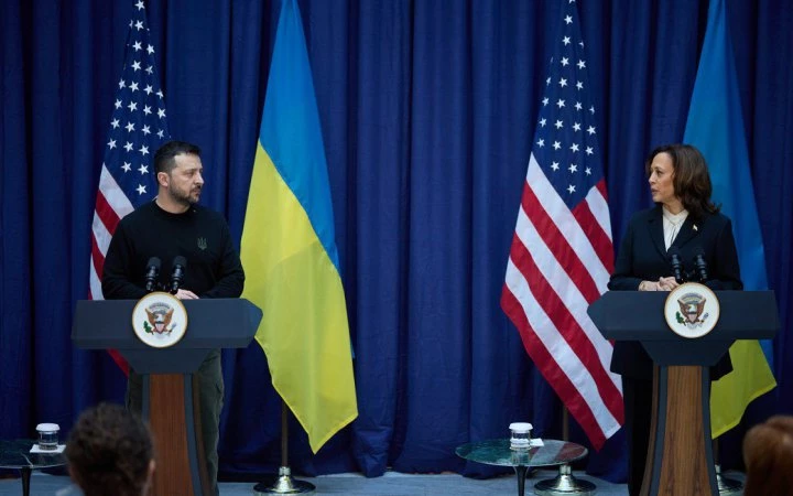 Time опублікував статтю про &laquo;непростий союз&raquo; Камали Гарріс і Володимира Зеленського