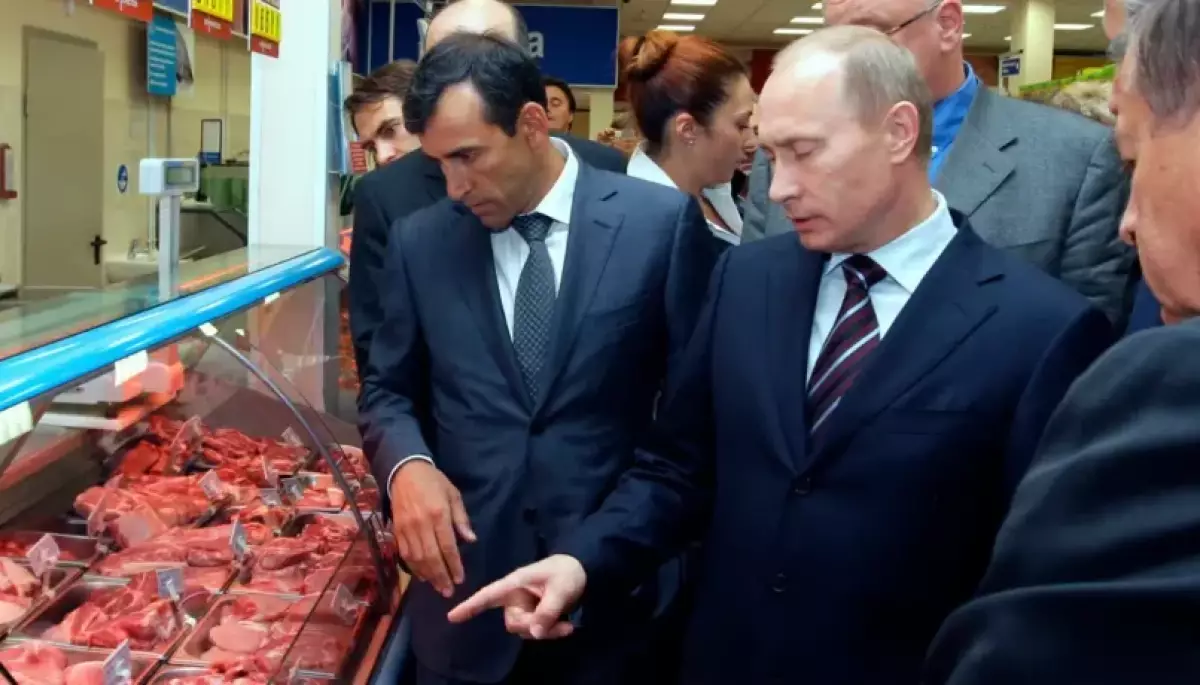 На путінському &laquo;м&rsquo;ясному базарі&raquo; чергове підвищення цін: дайджест пропаганди за 31 липня